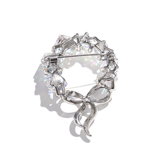 Godestar Colorful Cubic Diamond Wreath Brooch